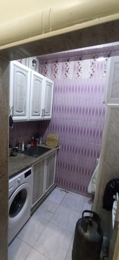 شقة مميزة للبيع | موقع حيوي واتجاه قبلي مشمس